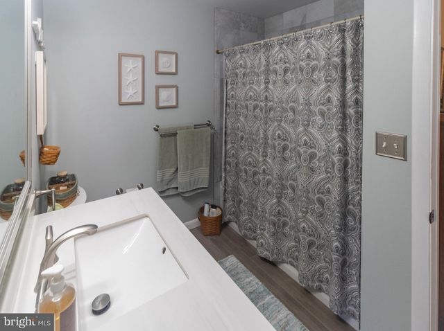 7 SHERWOOD CT, Westampton, NJ 08060