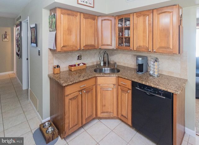 7 SHERWOOD CT, Westampton, NJ 08060