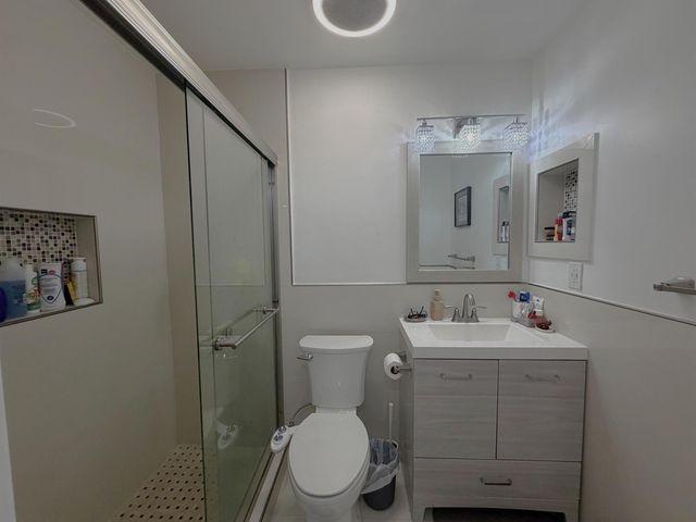 6575 W 27th Court 21-46, Hialeah, FL 33016