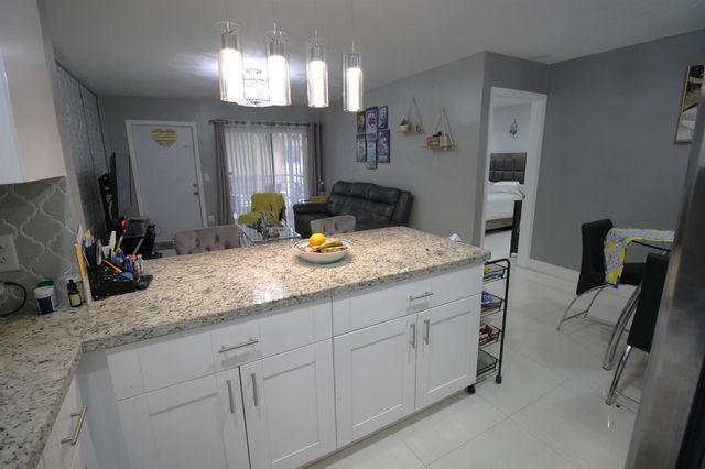 6575 W 27th Court 21-46, Hialeah, FL 33016