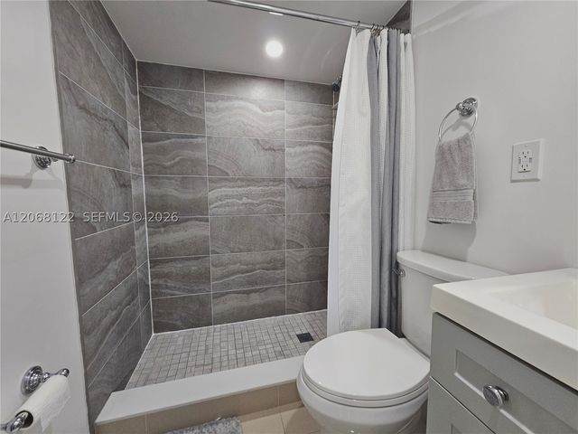 3880 NW 2nd St 0, Miami, FL 33126