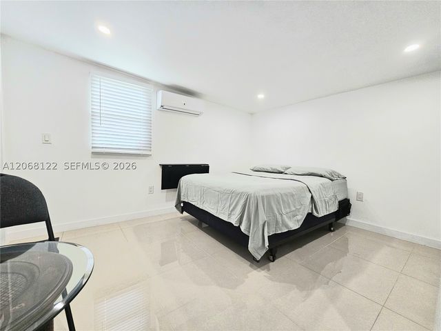 3880 NW 2nd St 0, Miami, FL 33126