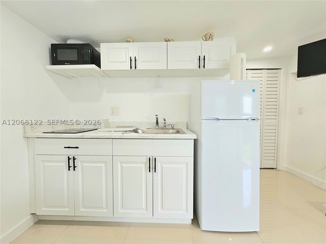 3880 NW 2nd St 0, Miami, FL 33126