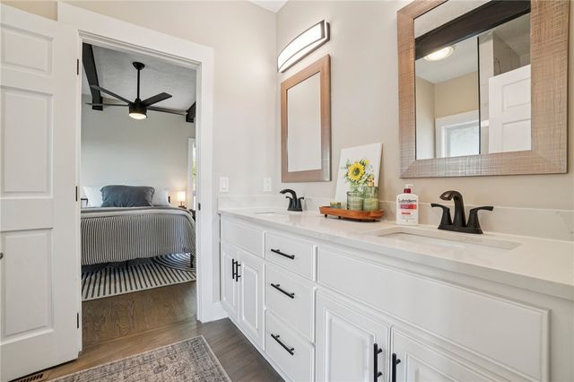 68 Raven Road, Landrum, SC 29356