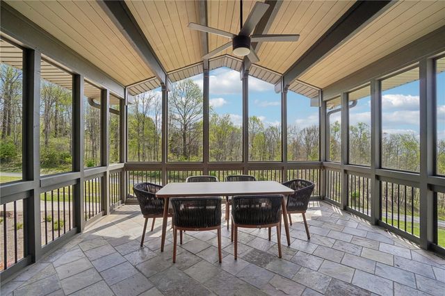 68 Raven Road, Landrum, SC 29356