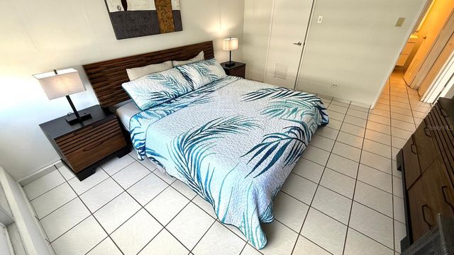 37 AVE. ISLA VERDE 1716, Carolina, PR 00979