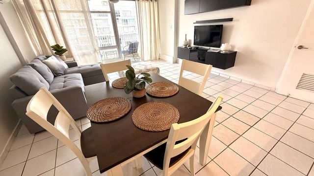 37 AVE. ISLA VERDE 1716, Carolina, PR 00979