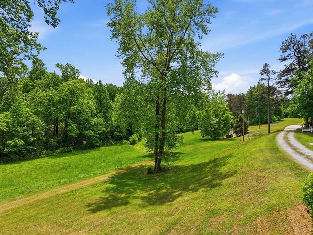 5764 Ben Lee Road, Murrayville, GA 30564