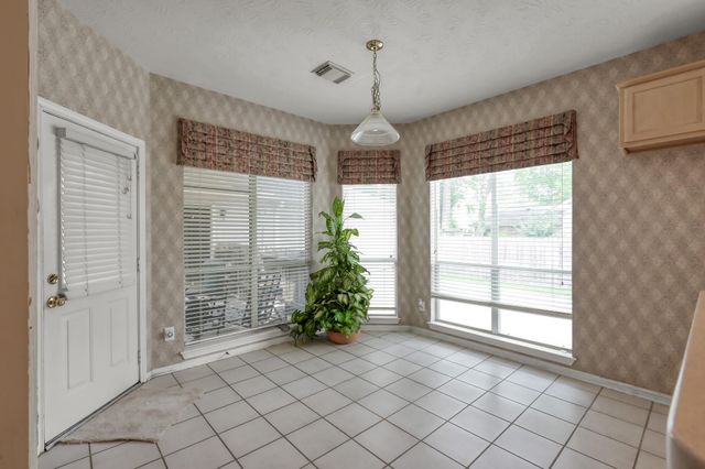 6307 Threeflower Lane, Houston, TX 77345