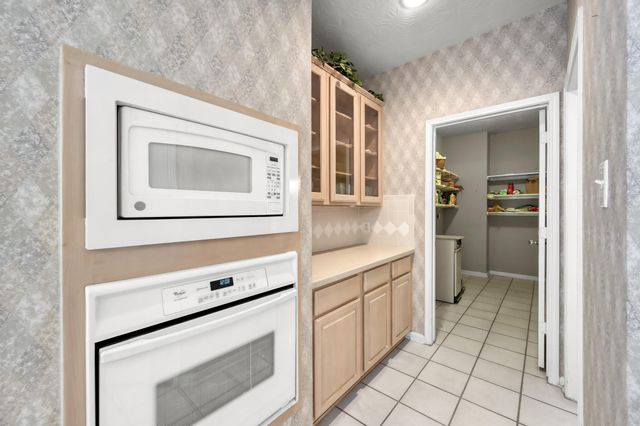 6307 Threeflower Lane, Houston, TX 77345