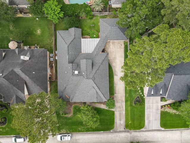 6307 Threeflower Lane, Houston, TX 77345