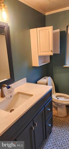 680 S PLEASANT AVE, Dallastown, PA 17313