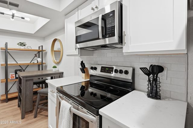 4444 E PARADISE VILLAGE Parkway N 135, Phoenix, AZ 85032