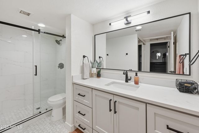 4444 E PARADISE VILLAGE Parkway N 135, Phoenix, AZ 85032