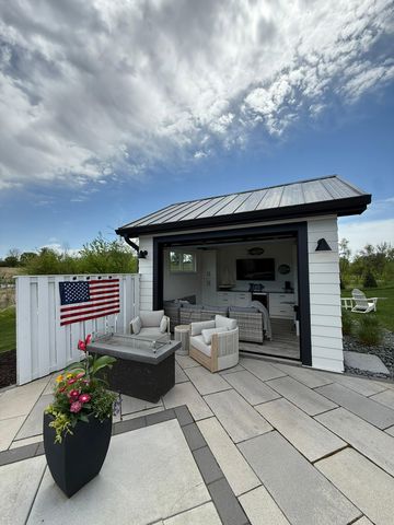 730 Lakeview Parkway, Mound, MN 55364