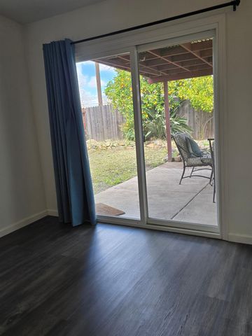 2469 Fernandez Dr, Sacramento, CA 95822