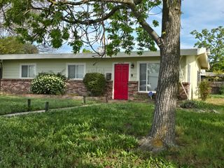 2469 Fernandez Dr, Sacramento, CA 95822