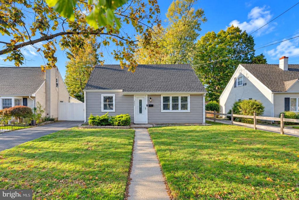 266 EATON AVE, Hamilton Twp, NJ 08619