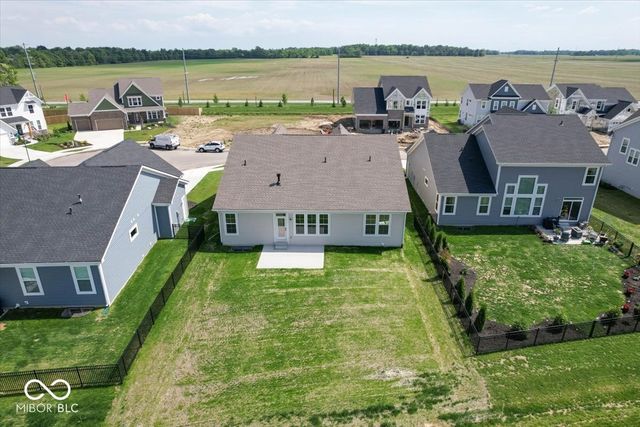 572 Firefly Court, Greenfield, IN 46140