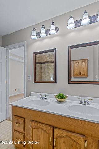 16208 Pamela Jo Ave, Louisville, KY 40245