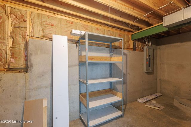 16208 Pamela Jo Ave, Louisville, KY 40245