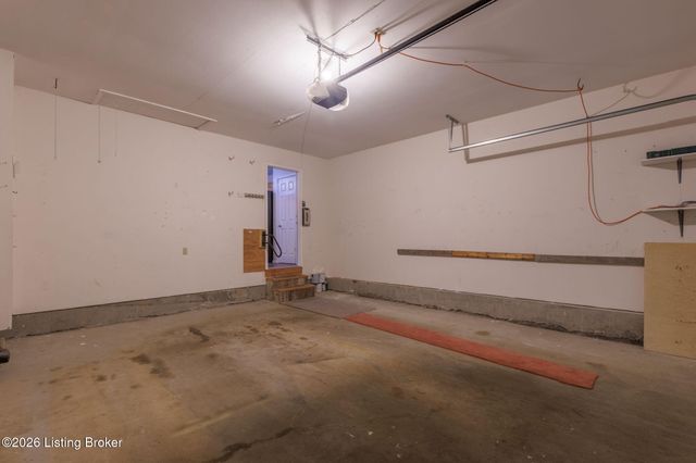 16208 Pamela Jo Ave, Louisville, KY 40245