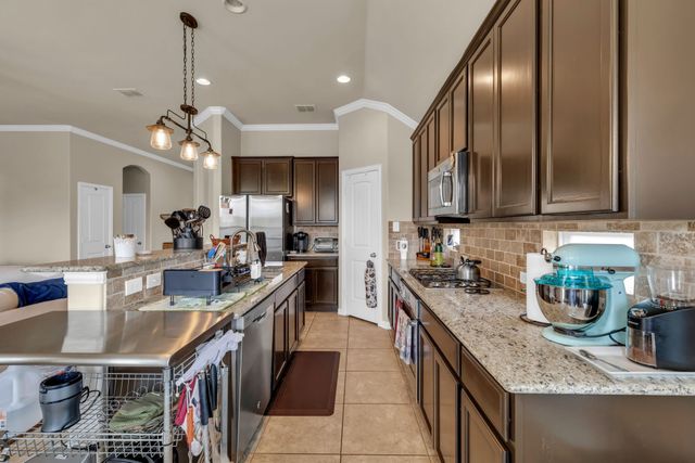 1629 Suncatcher Way, Fort Worth, TX 76052