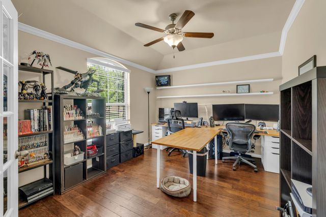 1629 Suncatcher Way, Fort Worth, TX 76052