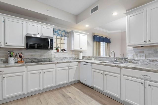 102 YACHT HARBOR DRIVE 371, Palm Coast, FL 32137