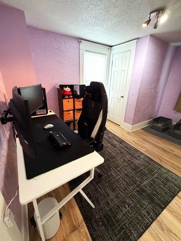 2905 PLUM Street, Erie, PA 16508