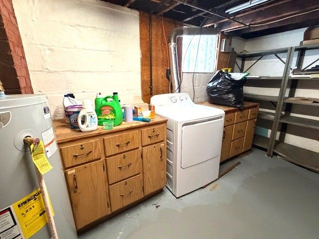 2905 PLUM Street, Erie, PA 16508