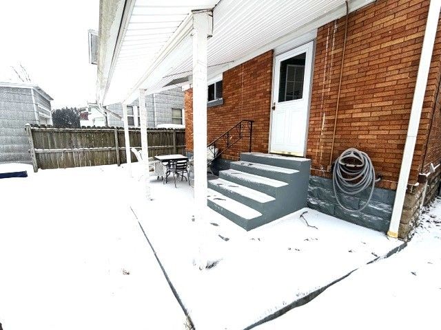 2905 PLUM Street, Erie, PA 16508