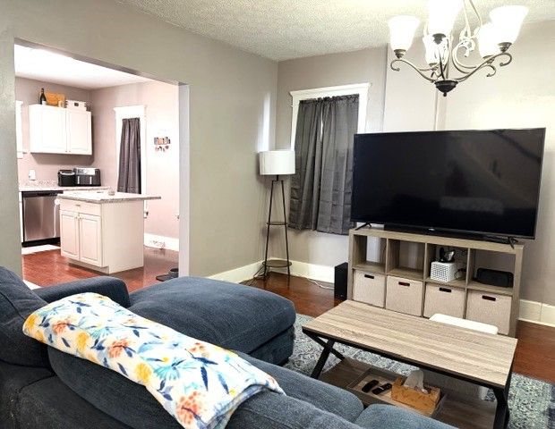 2905 PLUM Street, Erie, PA 16508