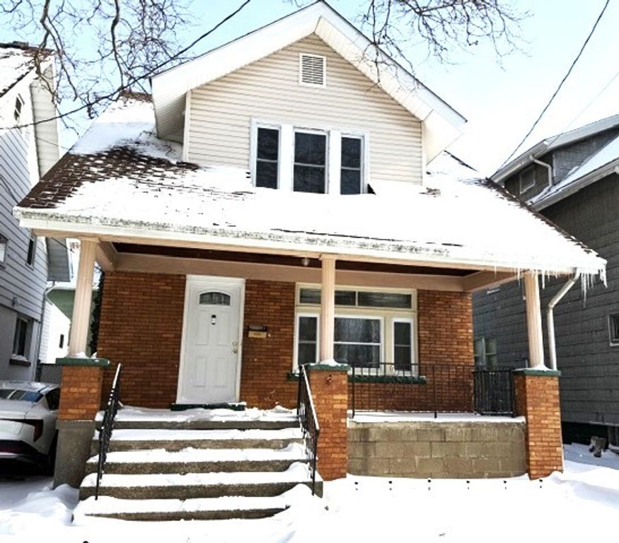 2905 PLUM Street, Erie, PA 16508