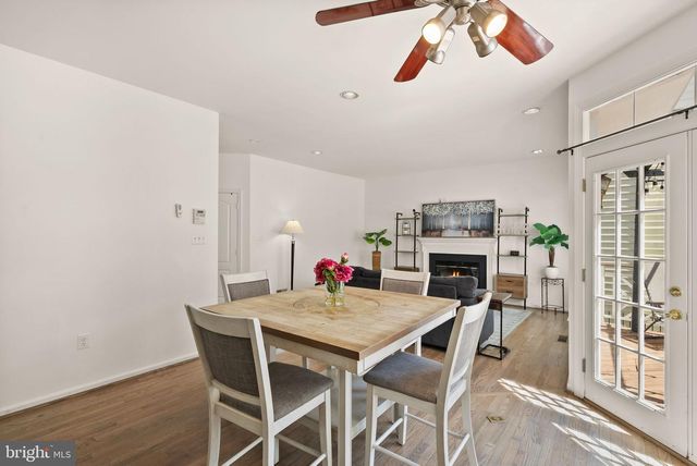 43111 CENTER ST, Chantilly, VA 20152