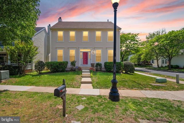 43111 CENTER ST, Chantilly, VA 20152