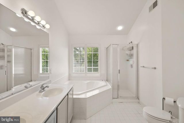 43111 CENTER ST, Chantilly, VA 20152