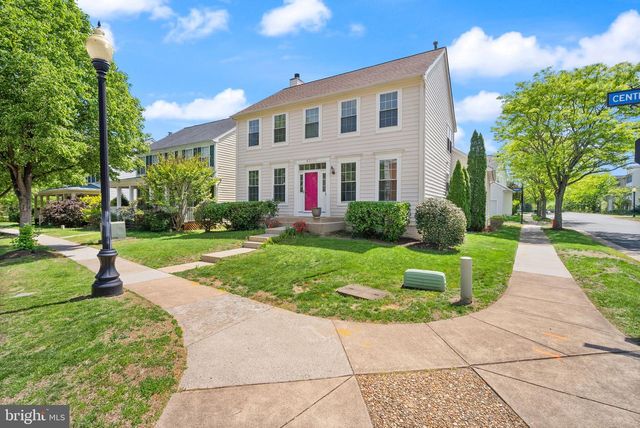 43111 CENTER ST, Chantilly, VA 20152