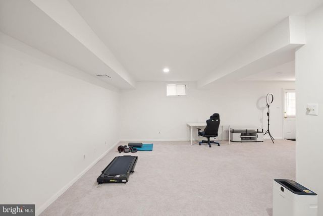 43111 CENTER ST, Chantilly, VA 20152