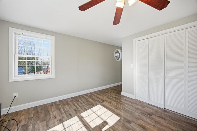 38 Vernon Avenue, Rochester, NH 03867