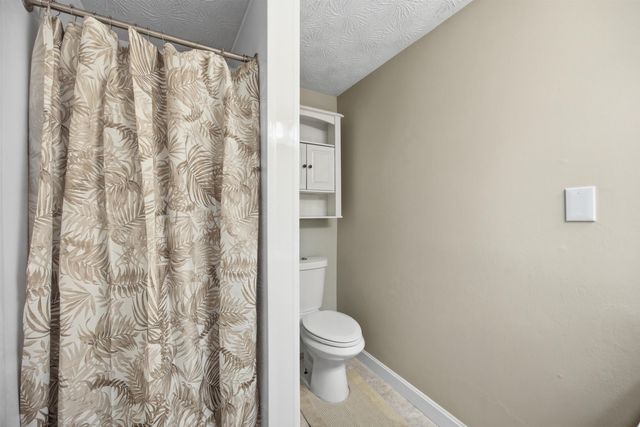 38 Vernon Avenue, Rochester, NH 03867