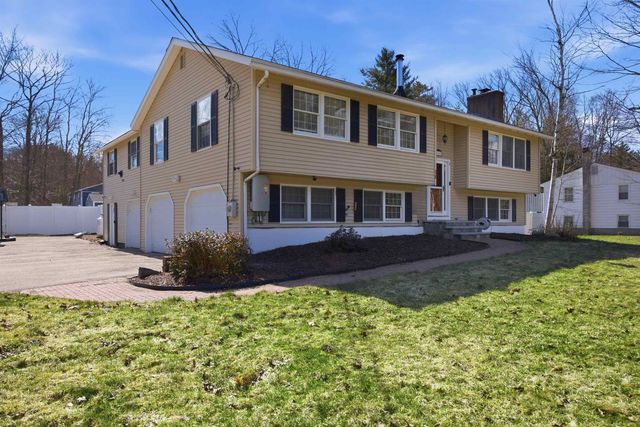 38 Vernon Avenue, Rochester, NH 03867