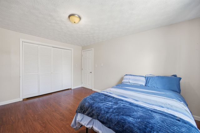 38 Vernon Avenue, Rochester, NH 03867