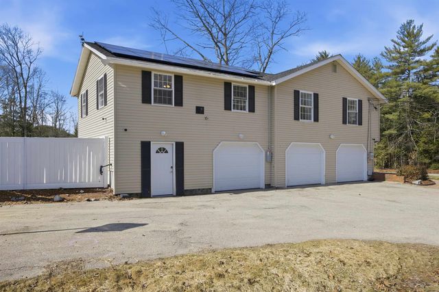 38 Vernon Avenue, Rochester, NH 03867