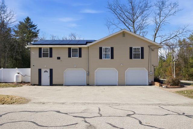 38 Vernon Avenue, Rochester, NH 03867