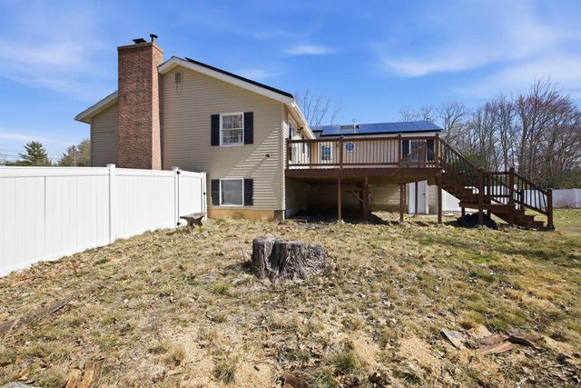 38 Vernon Avenue, Rochester, NH 03867