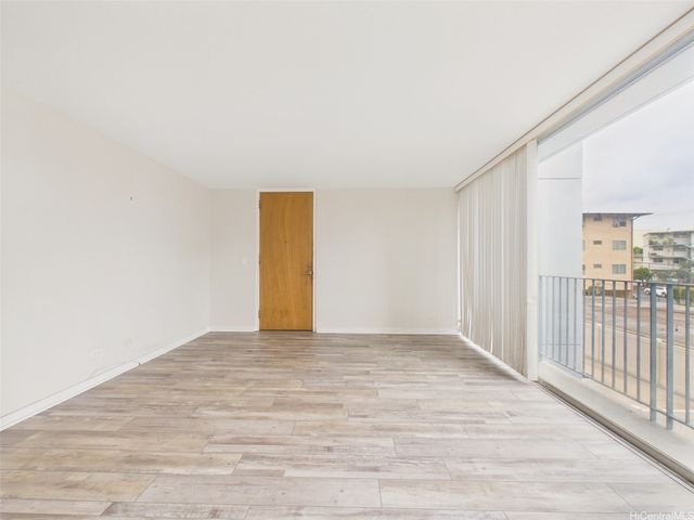 1456 Thurston Avenue A203, Honolulu, HI 96822