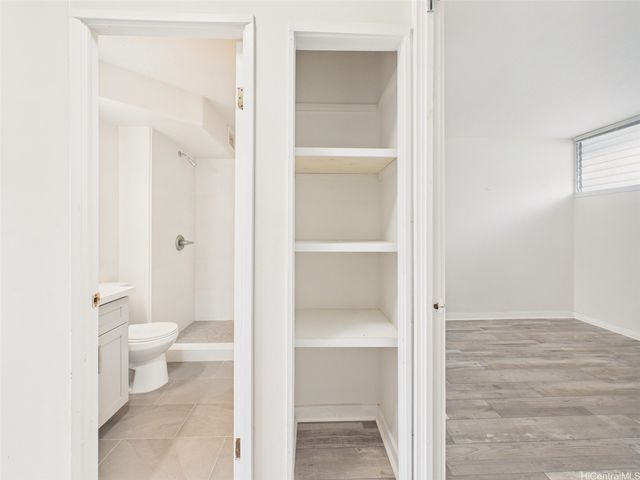 1456 Thurston Avenue A203, Honolulu, HI 96822