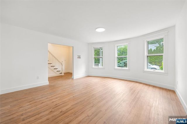 16 Clarke Street, Closter, NJ 07624