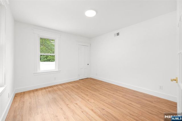 16 Clarke Street, Closter, NJ 07624